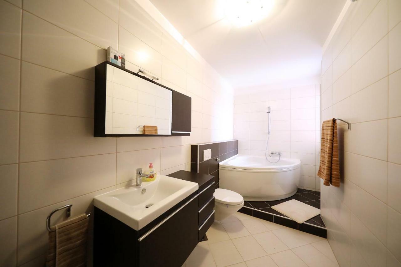 Easyliving House Near Zadar Villa Posedarje Luaran gambar